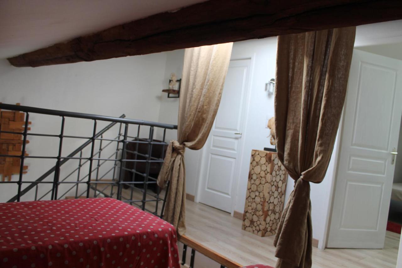Les Trois Maisons Druillat Exteriör bild