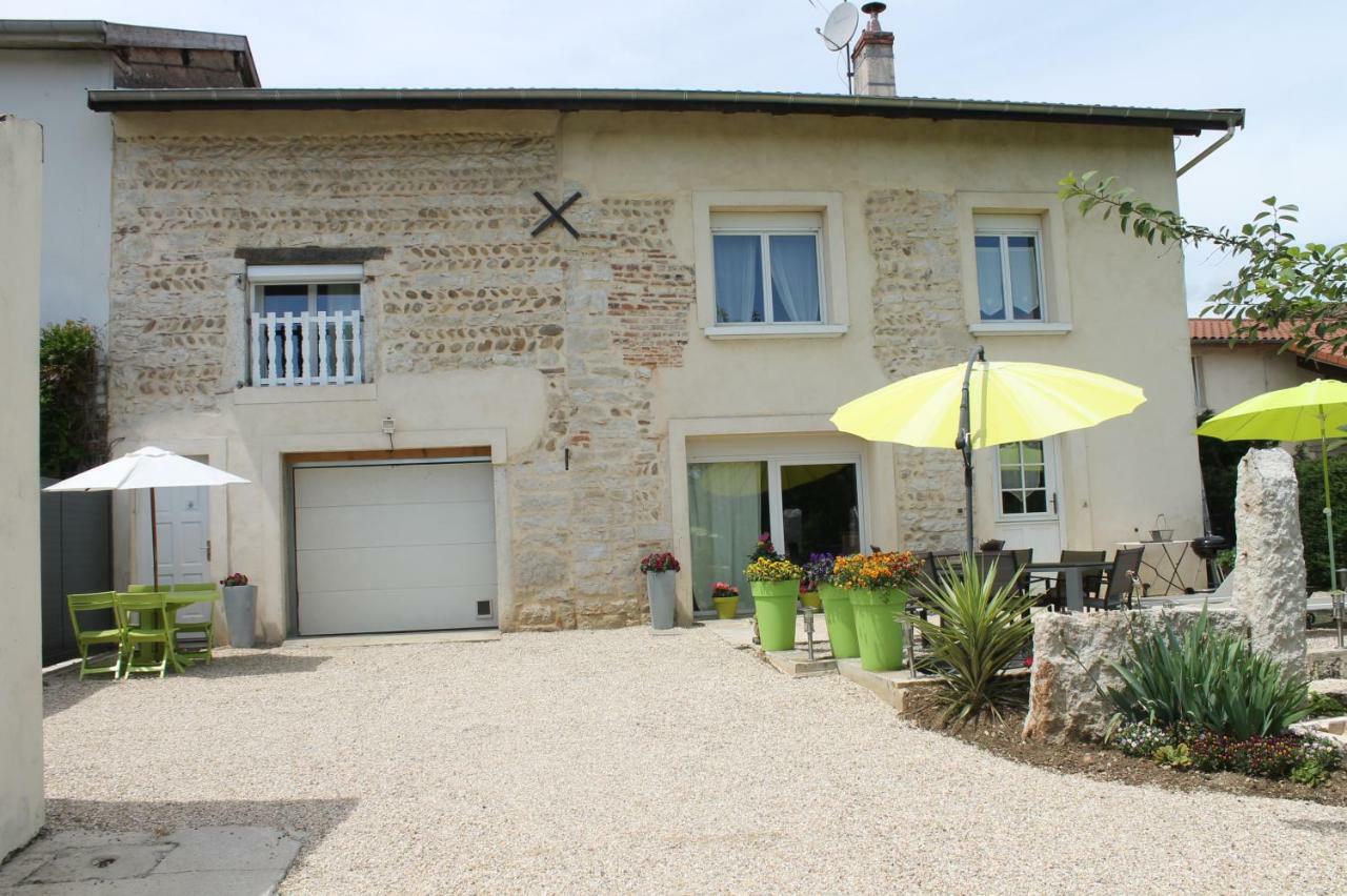 Les Trois Maisons Druillat Exteriör bild